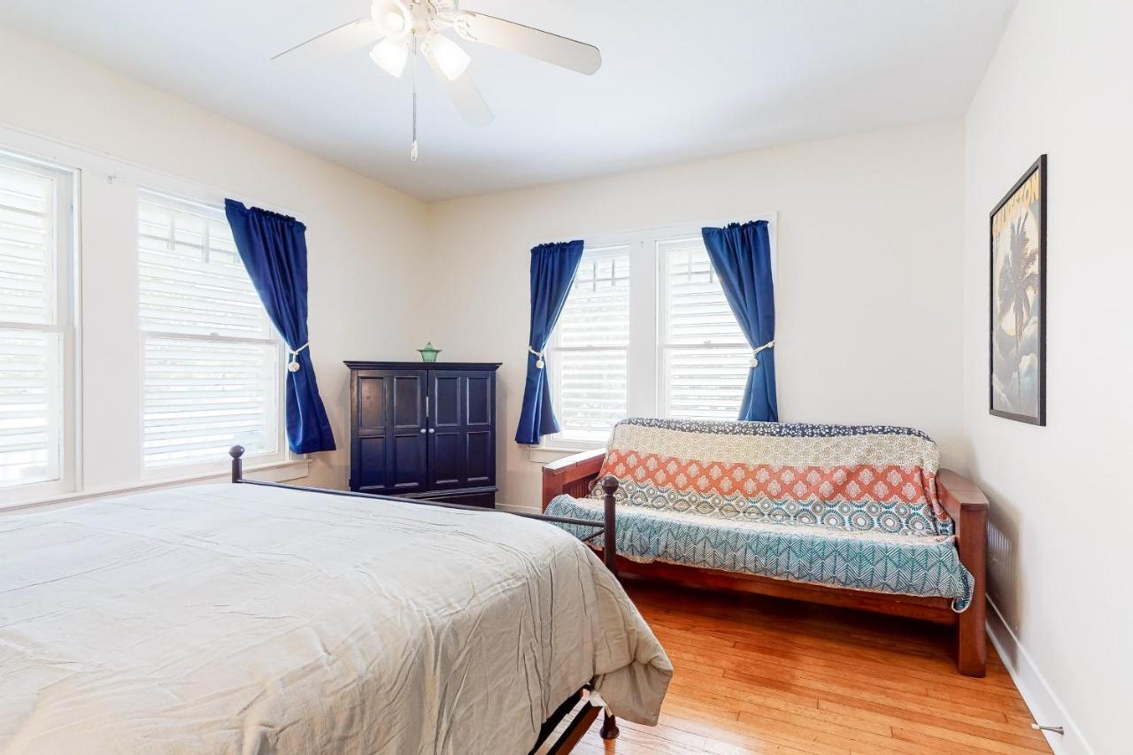 Sea Glass Cottage Galveston Bagian luar foto